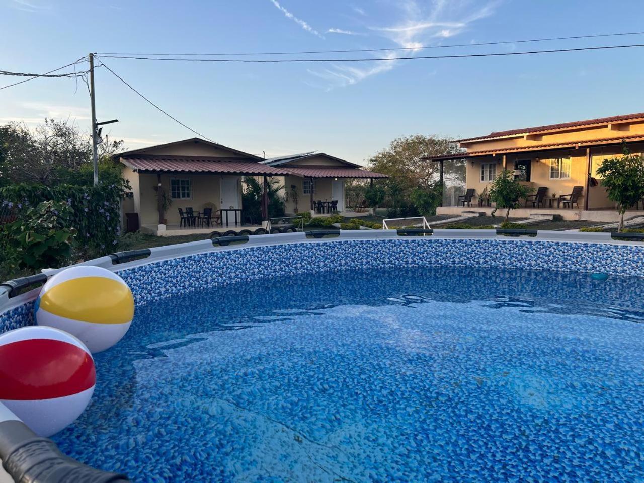 Hotel Villas Don Pablo لاس تابلاس المظهر الخارجي الصورة